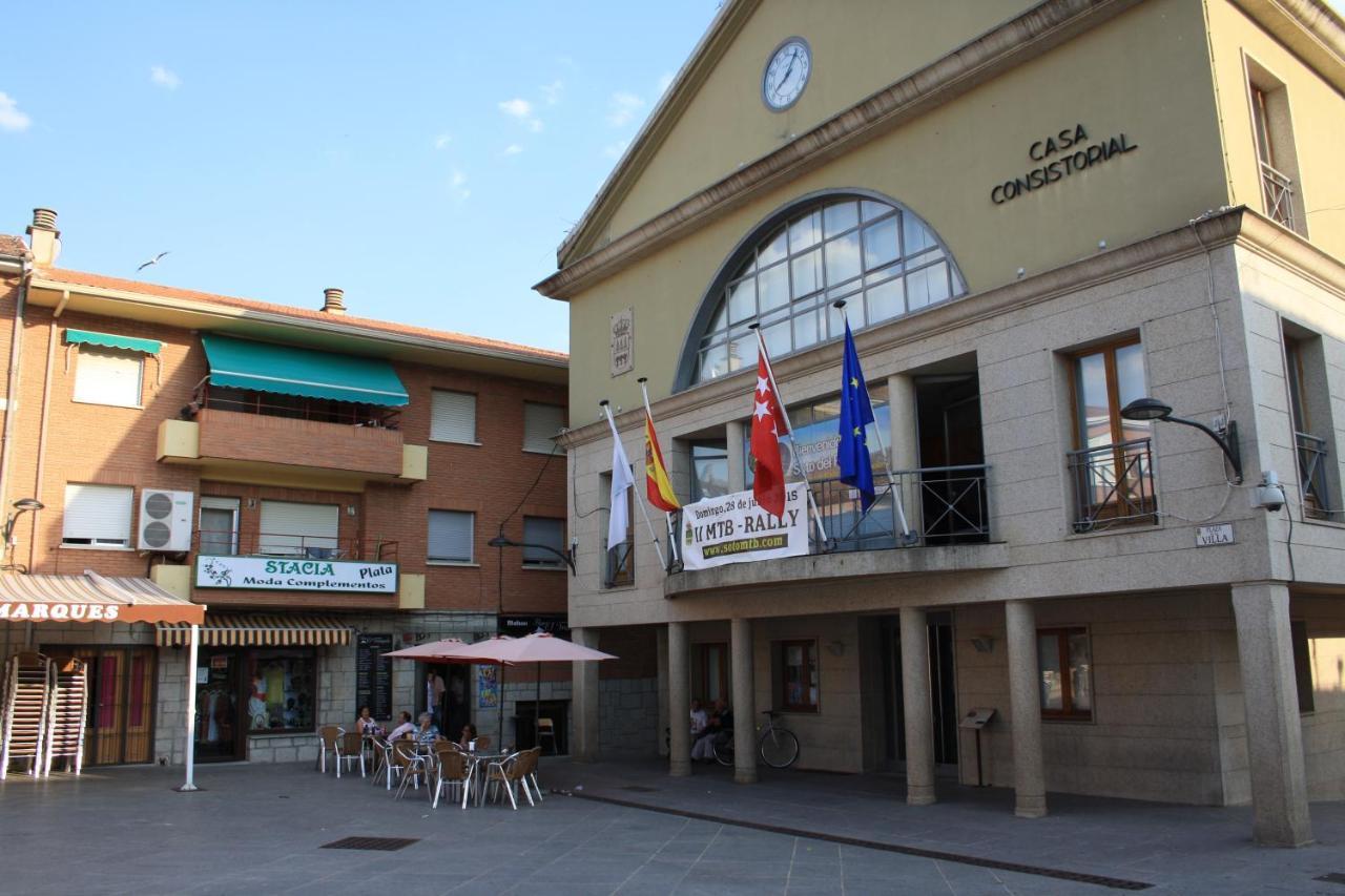 Ar Apartamentos Soto Real Zewnętrze zdjęcie